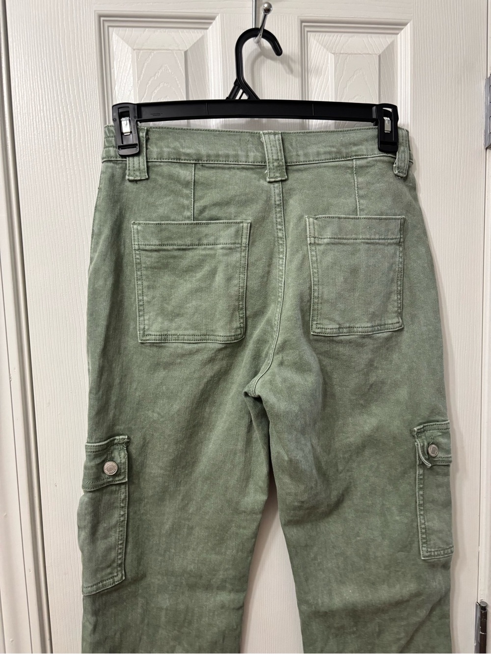 Vervet Olive Green Cargo Pants Size 28 High Rise Utility Straight Leg - Picture 6 of 8